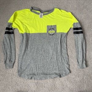 Victoria’s Secret PINK long sleeve tee - XS